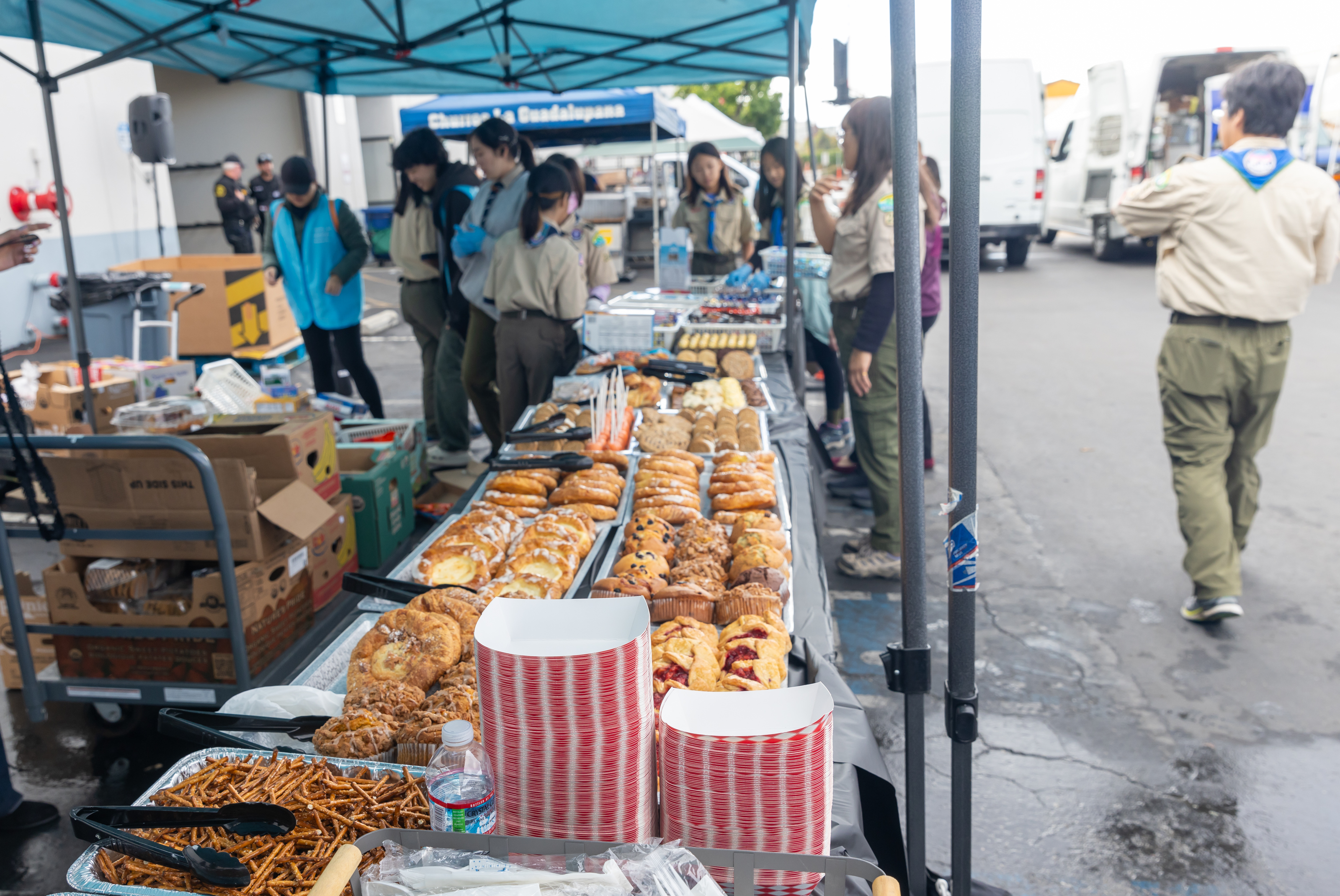 Thanksgiving Community Fair attendee